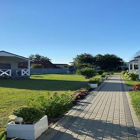 Homes Near The Beach, 2 Bedrooms Σπίτι διακοπών