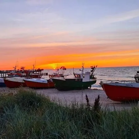 Homes Near The Beach, 2 Bedrooms *